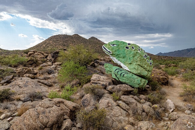 Many of the rock formations take on the form of animals, like Rocky the Frog.
