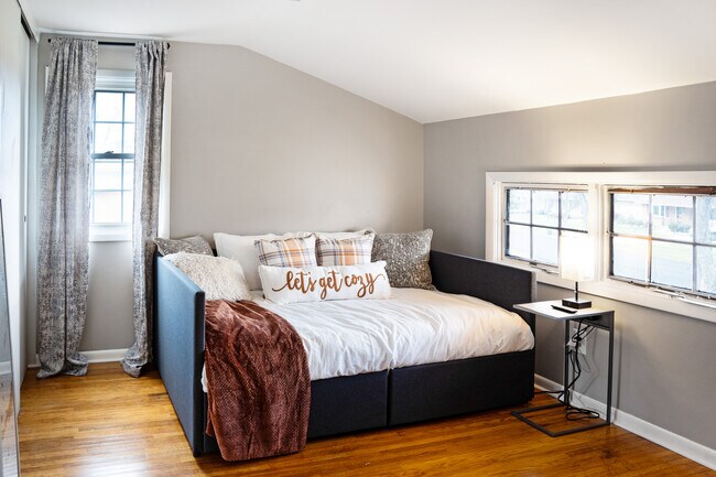 Foto del edificio - 193 Thistle Lea