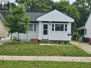 Building Photo - 475 Hurontario St