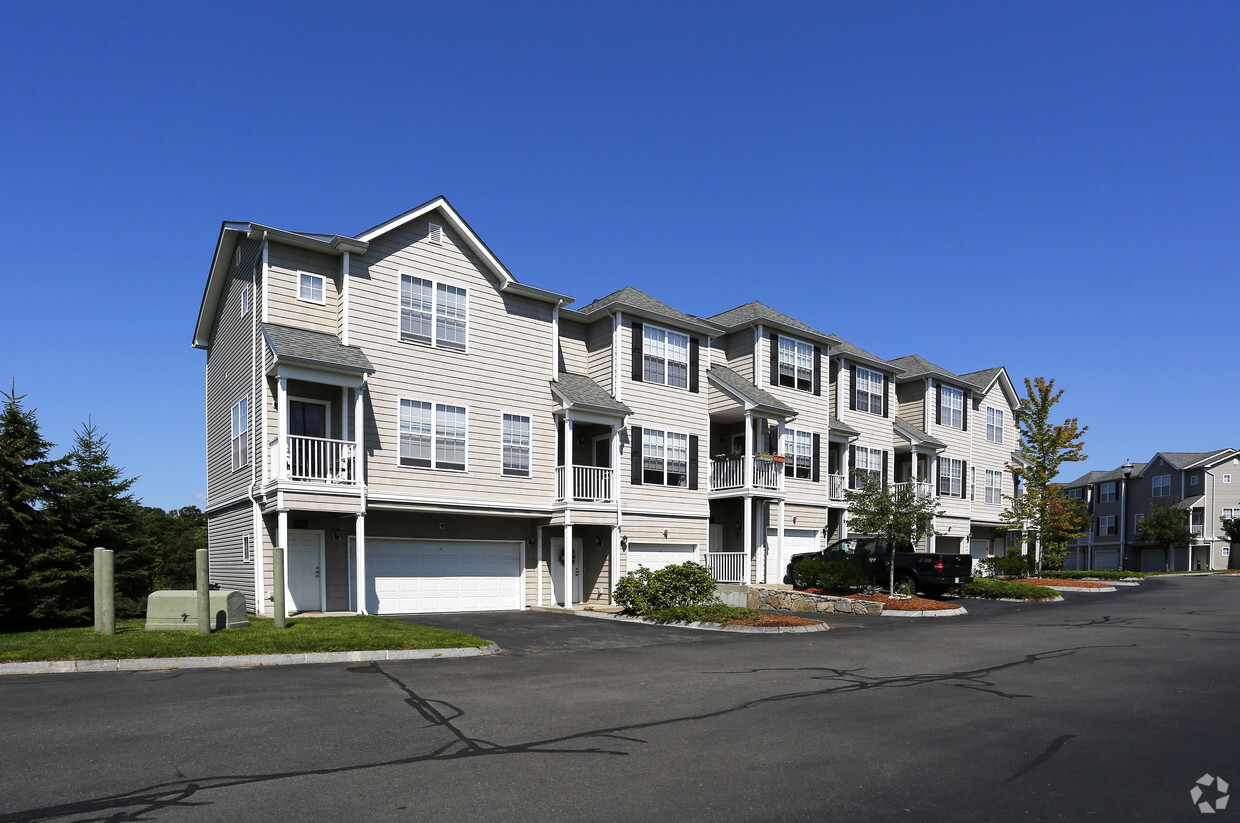 Las residencias en Stevens la laguna - The Residences at Stevens Pond