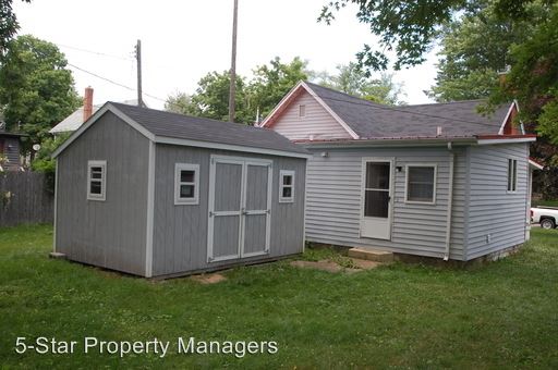 Building Photo - 213 N 8th St