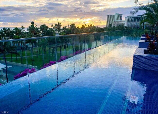 Foto del edificio - Studio, 1 bath Condo - 223 Saratoga Road T...