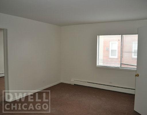 Building Photo - 2114 Dewey Ave