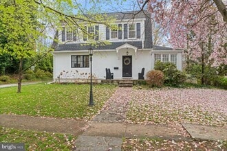 Building Photo - 7113 Bristol Rd
