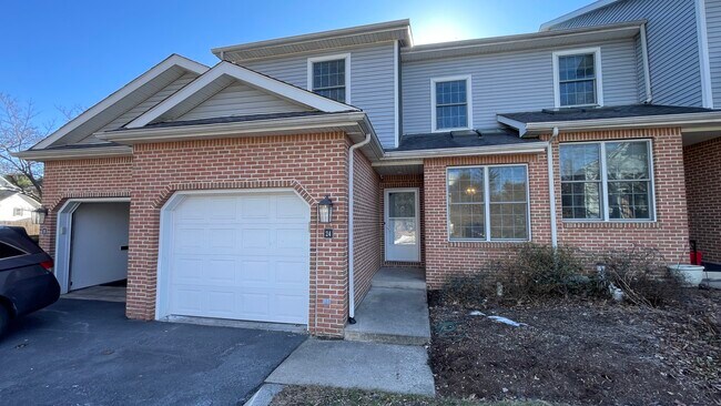 Foto del edificio - 1460 Blue Course Dr