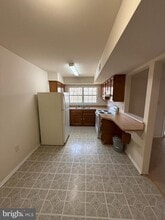 Building Photo - 12276 Stevenson Ct