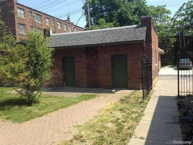 Building Photo - 440 E Ferry St