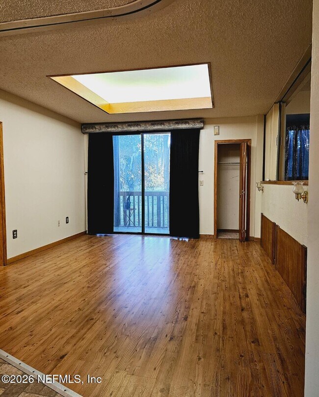 Foto del edificio - 3175 Ravines Rd