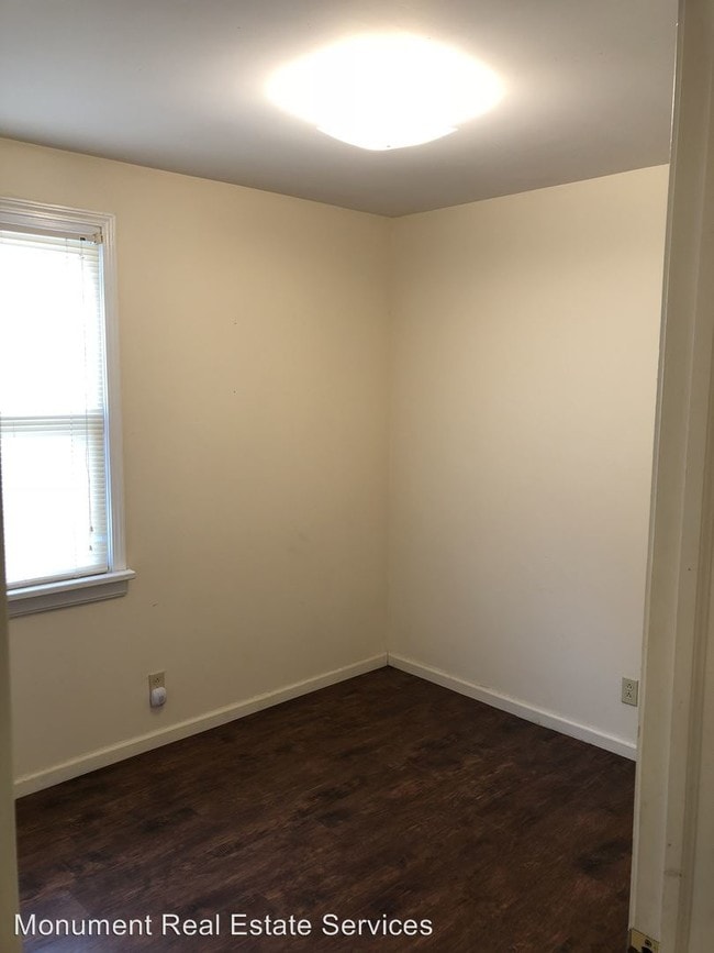 Foto del edificio - 5 br, 2 bath House - 6606 Clark Ave