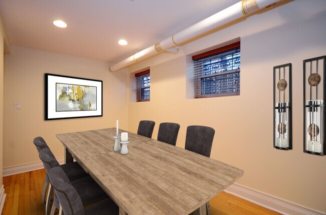 Foto del edificio - 622 W Briar Pl