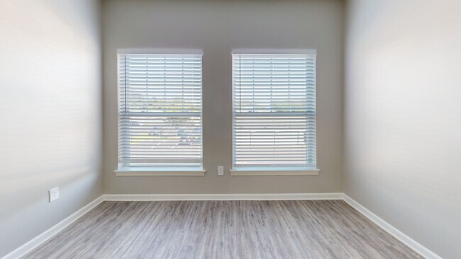 Interior Photo - Bradlee Danvers