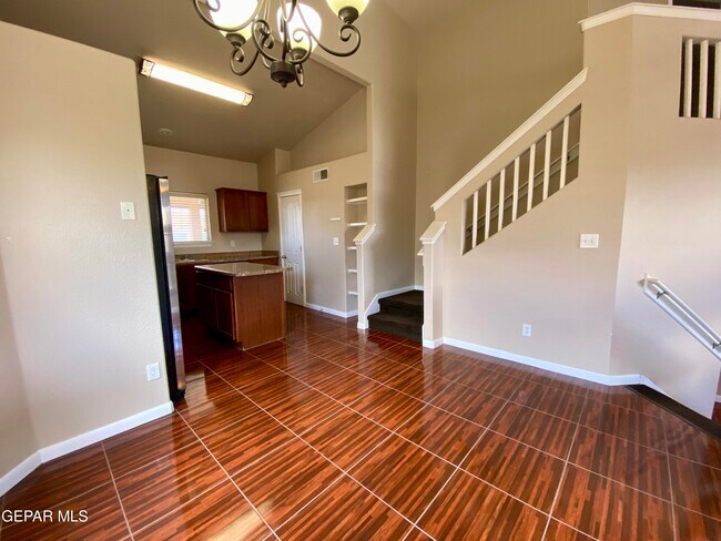 Building Photo - 6773 Parque Del Sol Dr