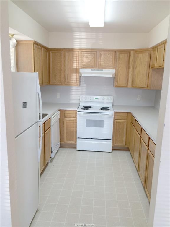 2338 Pheasant Ln, College Station, TX 77845 Townhome Rentals in