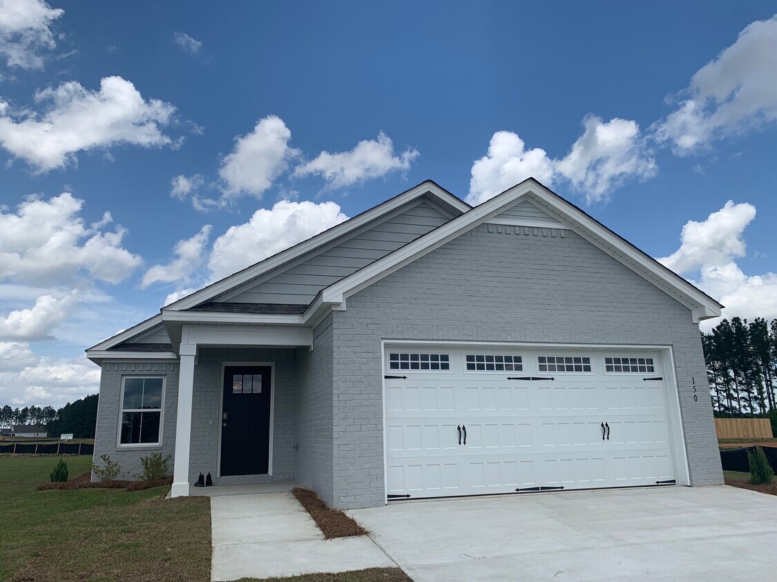 150 Daffodil Ct, Dothan, AL 36301 House Rental in Dothan, AL