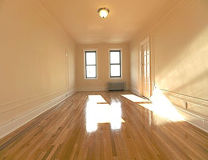 Foto del edificio - 3614 164th St