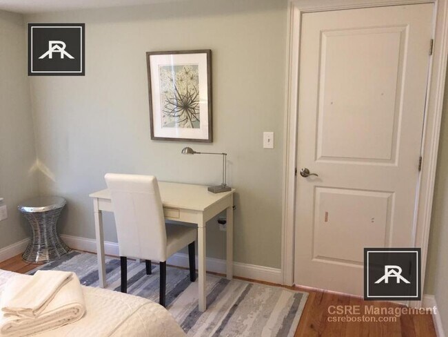 Foto del edificio - 5 bedroom in Brighton MA 02135