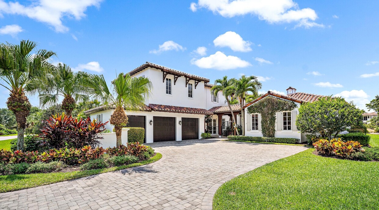 Foto principal - 426 Red Hawk Dr