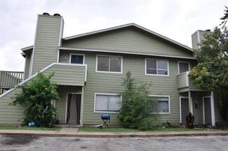 Building Photo - 10810 Topperwein Dr