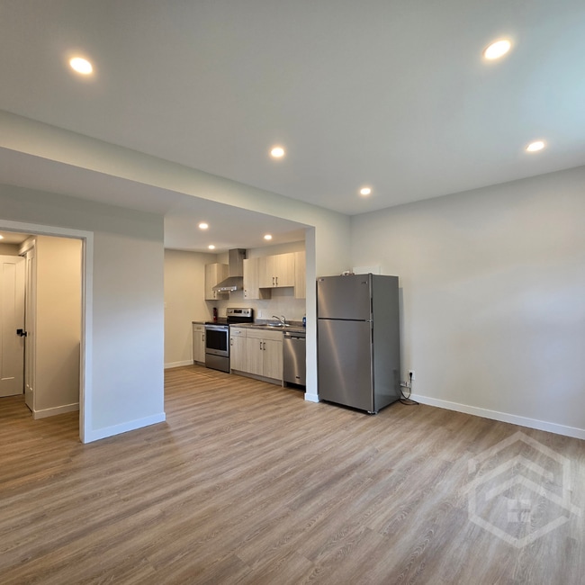 Building Photo - 2-Bedroom Cozy Living in Tillsonburg!!