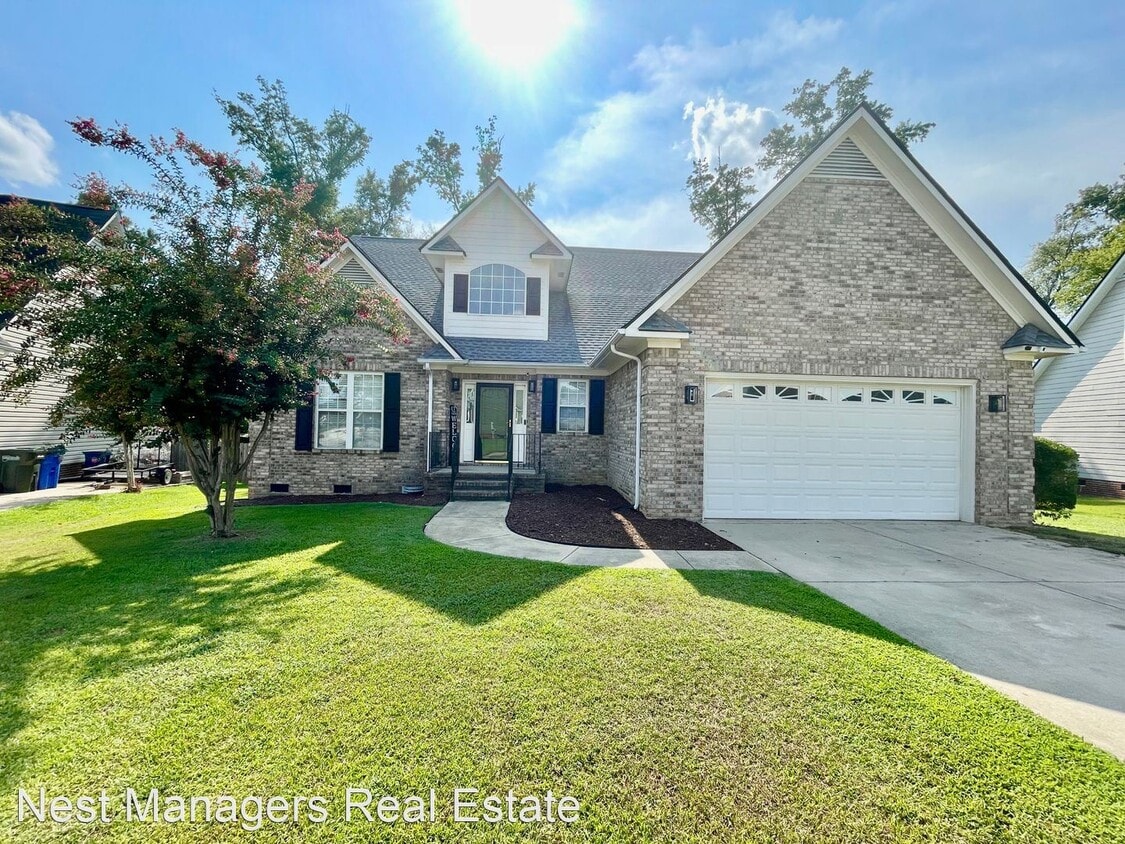 Primary Photo - 4 br, 3.5 bath House - 3637 Standard Drive