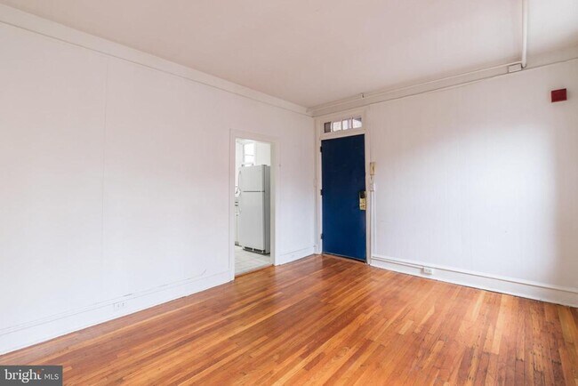 Foto del edificio - 2115 N 63rd St