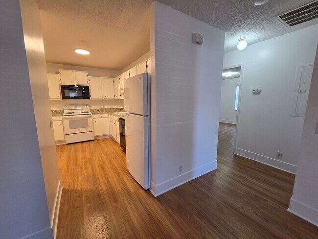 Foto del edificio - 1034 Jessamine Trail