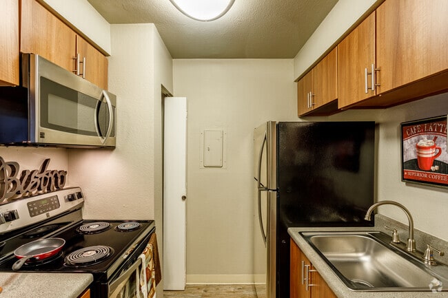 1HAB, 1BA - The Overlook - Glen at the Park