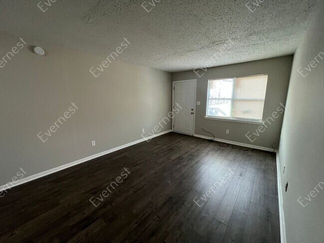 Foto del edificio - 8001 1st Ave S