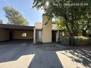 Building Photo - 3531-3535 S County Center Dr