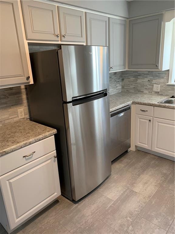 Building Photo - 704 W Central Ave