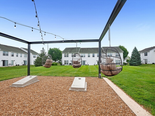 Outdoor Lounge - Reserve at Easton