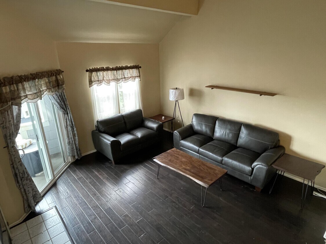 10933 Scripps Ranch Blvd, San Diego, CA 92131 Townhome Rentals in San