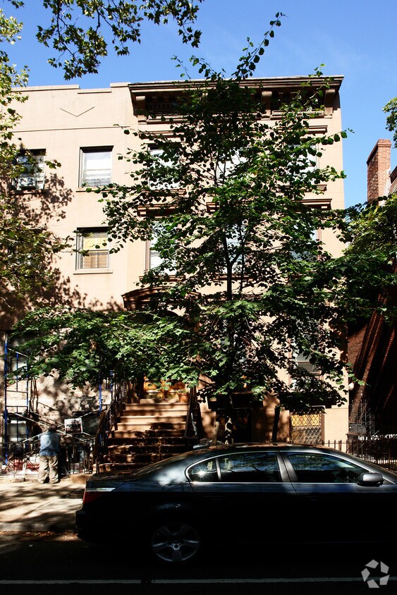 Foto del edificio - 342 Clinton St