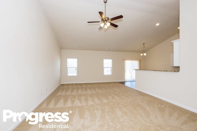 Building Photo - 1331 Nightingale Dr