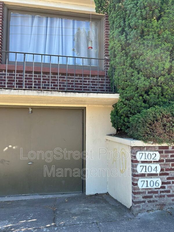 Foto del edificio - 7104 N Interstate Ave