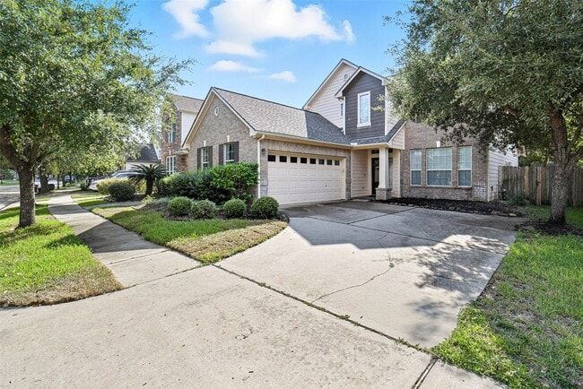Building Photo - 6114 Breezy Hollow Ln