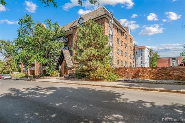 Building Photo - 1350 Josephine St