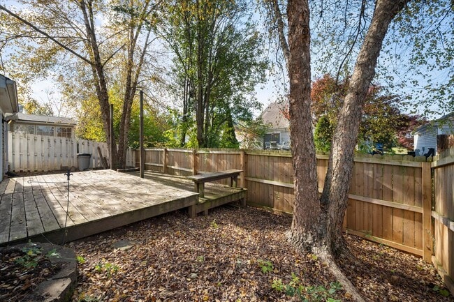 Building Photo - Beautiful 3-Bedroom Home on a Quiet Cul-de...