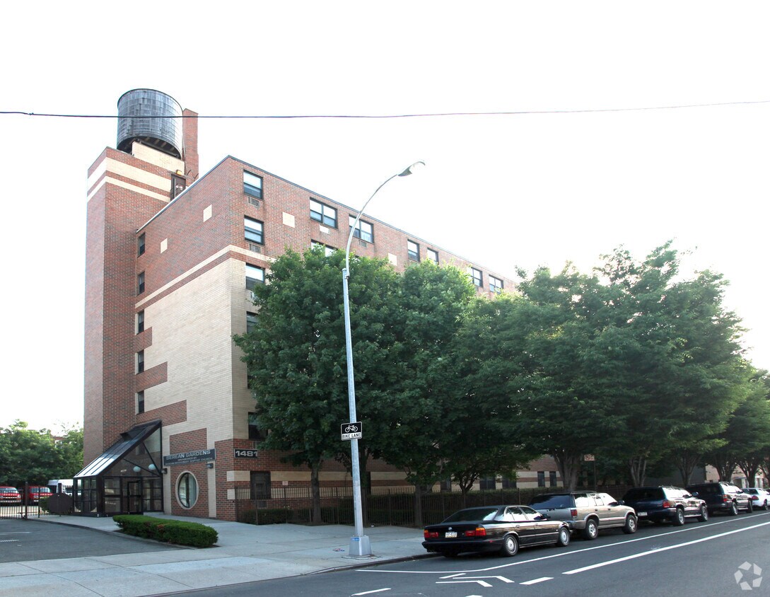 Foto principal - Berean Houses