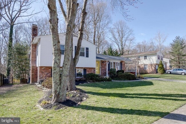 Building Photo - 7117 Hadlow Ct