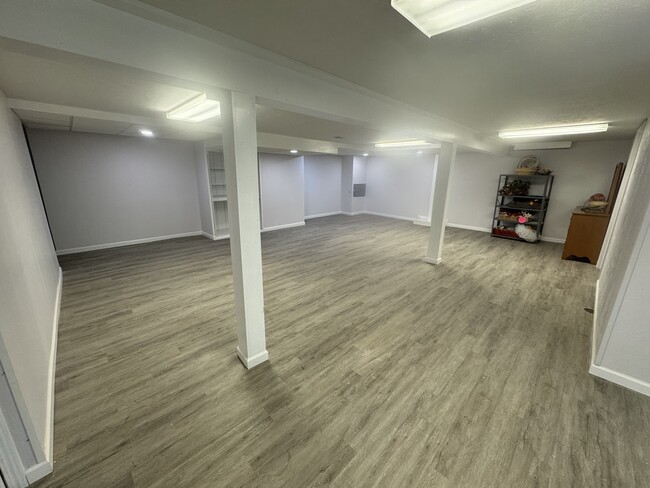 Building Photo - 34647 Bristol Dr