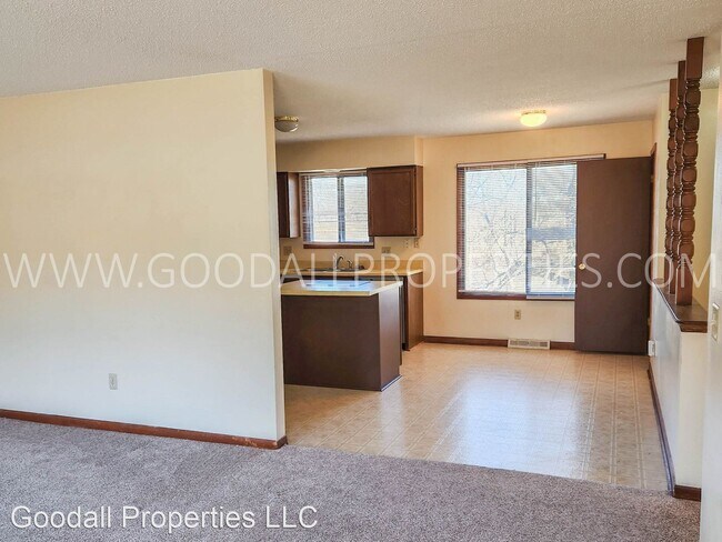 Building Photo - 3 br, 2 bath House - 1017 Winegardner Rd