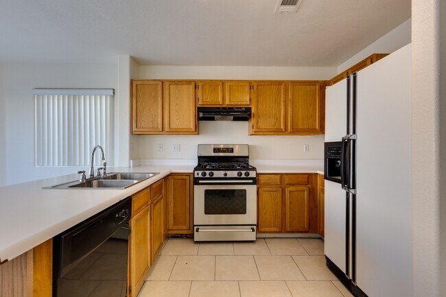 Building Photo - Wonderful 2 Story Home with RV Parking