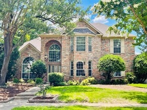Building Photo - 7213 Fair Valley Way