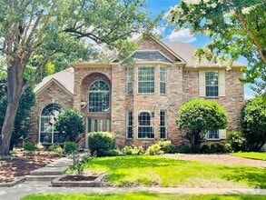 Building Photo - 7213 Fair Valley Way