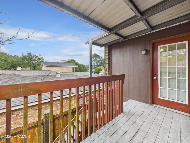 Building Photo - 113 Shekel Dr