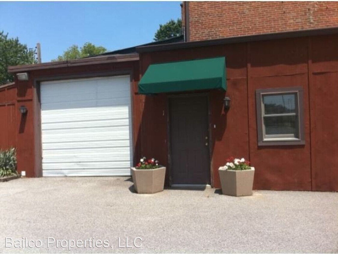 Foto principal - 507 E Main St