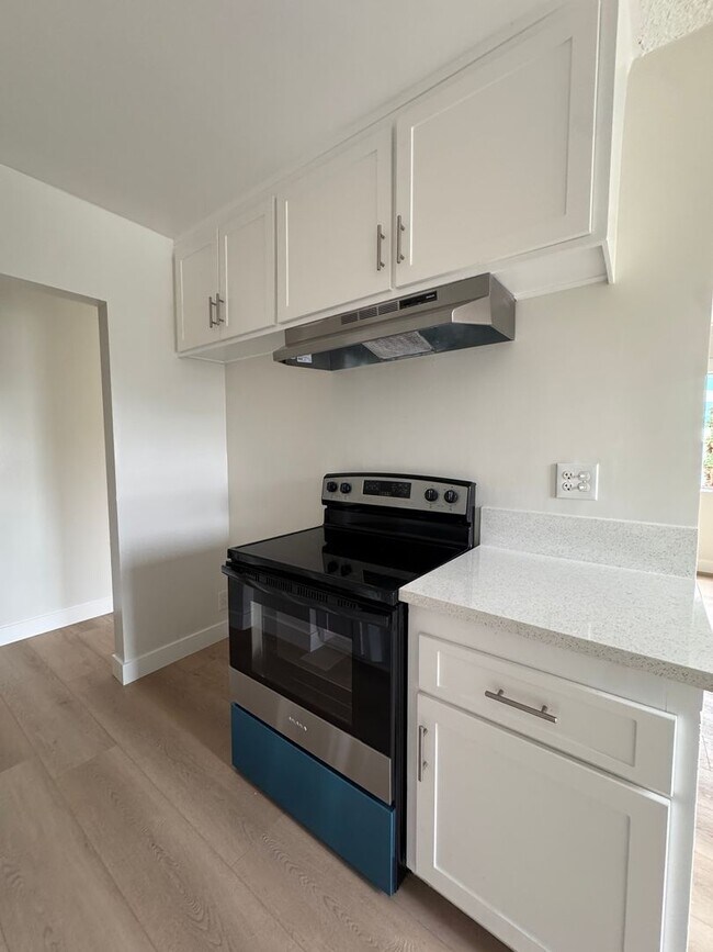 Foto del interior - 351 Plymouth St