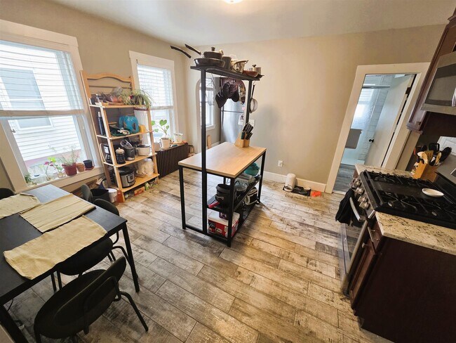 Foto del edificio - 55 Gorham St