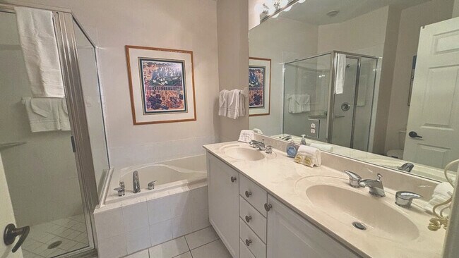 Foto del edificio - 8160 Carnoustie Pl